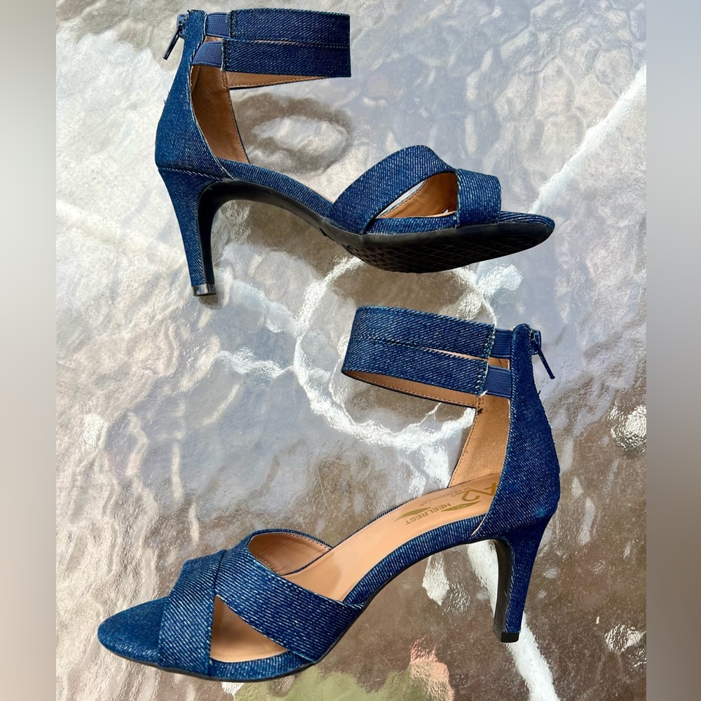 A2 Aerosoles Heelrest Denim Jean Strappy Heels y2k Britney 6 Comfort Sandals - Picture 2 of 9